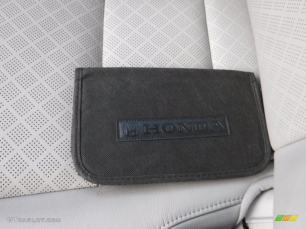 2019 Passport EX-L AWD - Obsidian Blue Pearl / Black photo #38