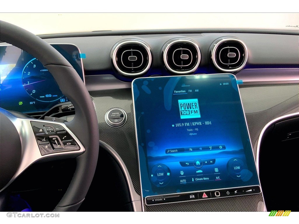 2022 Mercedes-Benz C 300 Sedan Controls Photos