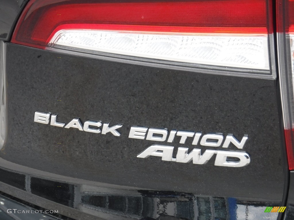 2021 Pilot Black Edition AWD - Crystal Black Pearl / Black photo #11