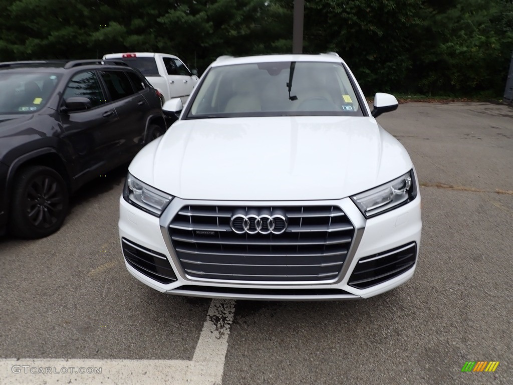 2018 Q5 2.0 TFSI Premium quattro - Ibis White / Black photo #2