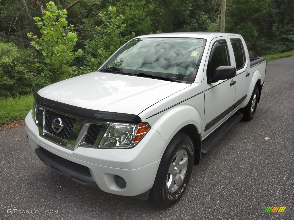 2012 Frontier SV Crew Cab - Avalanche White / Beige photo #2