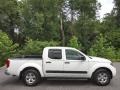 2012 Avalanche White Nissan Frontier SV Crew Cab  photo #5