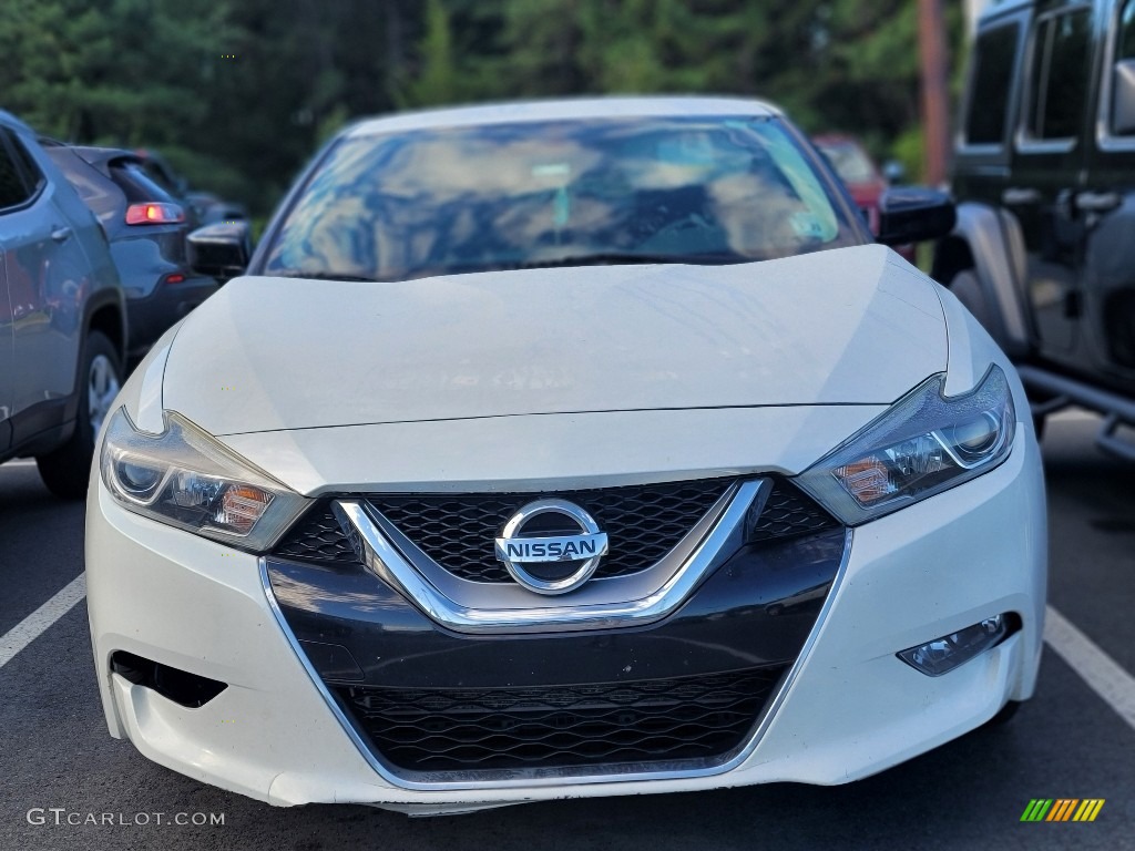 2016 Maxima S - Pearl White / Charcoal photo #2