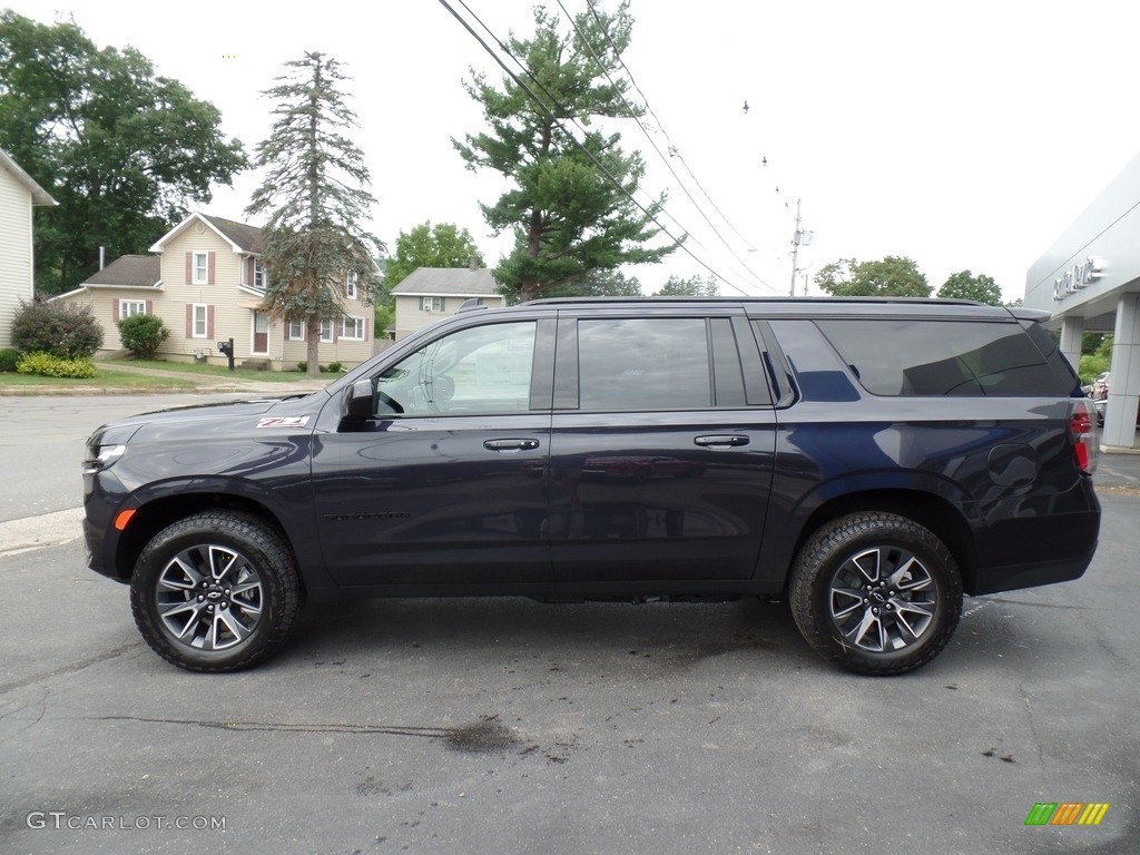 2023 Chevrolet Suburban Z71 4WD Exterior Photos
