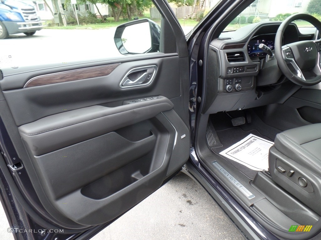 2023 Chevrolet Suburban Z71 4WD Front Seat Photo #144724600