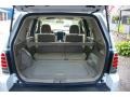 Oxford White - Mariner Luxury 4WD Photo No. 14