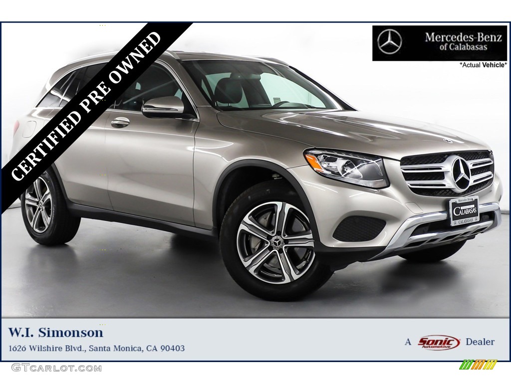 2019 GLC 300 - Mojave Silver Metallic / Black photo #1