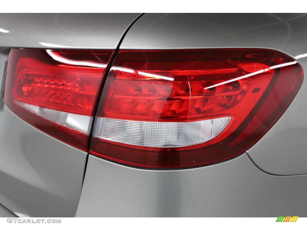 2019 GLC 300 - Mojave Silver Metallic / Black photo #6