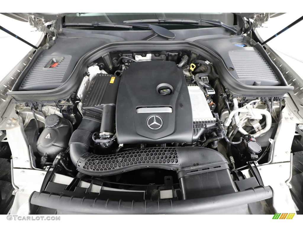 2019 GLC 300 - Mojave Silver Metallic / Black photo #18