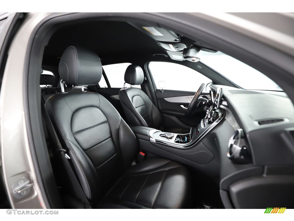 2019 GLC 300 - Mojave Silver Metallic / Black photo #33
