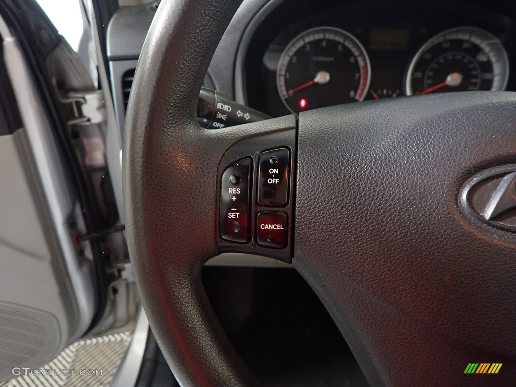 2009 Accent GLS 4 Door - Platinum Silver / Gray photo #19