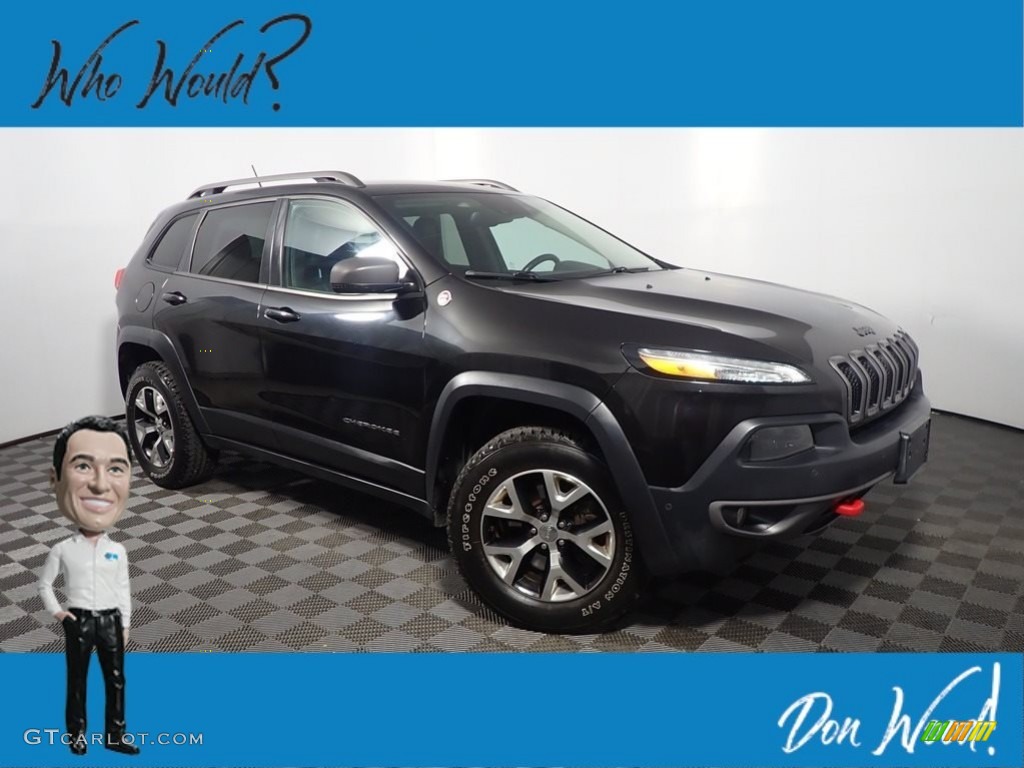 2015 Cherokee Trailhawk 4x4 - Brilliant Black Crystal Pearl / Trailhawk Black photo #1