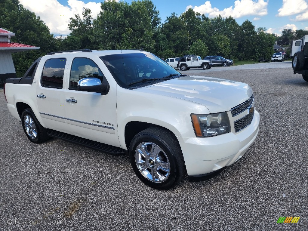 2010 Avalanche LTZ 4x4 - White Diamond Tricoat / Ebony photo #6