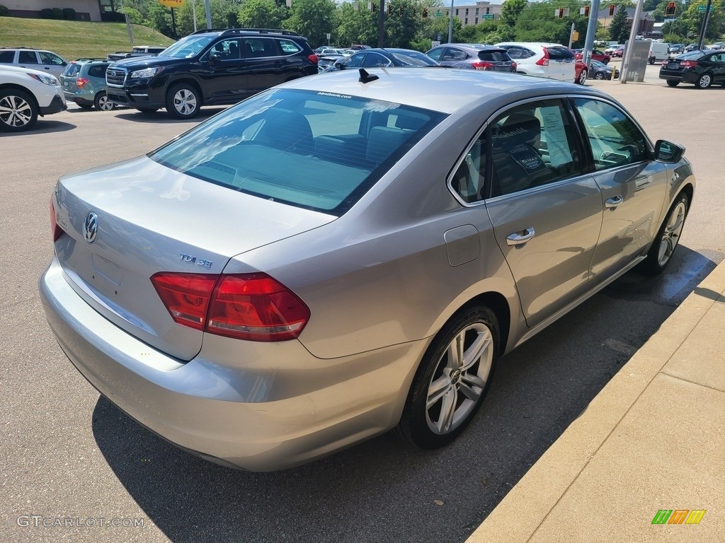 2014 Passat TDI SE - Tungsten Silver Metallic / Titan Black photo #37