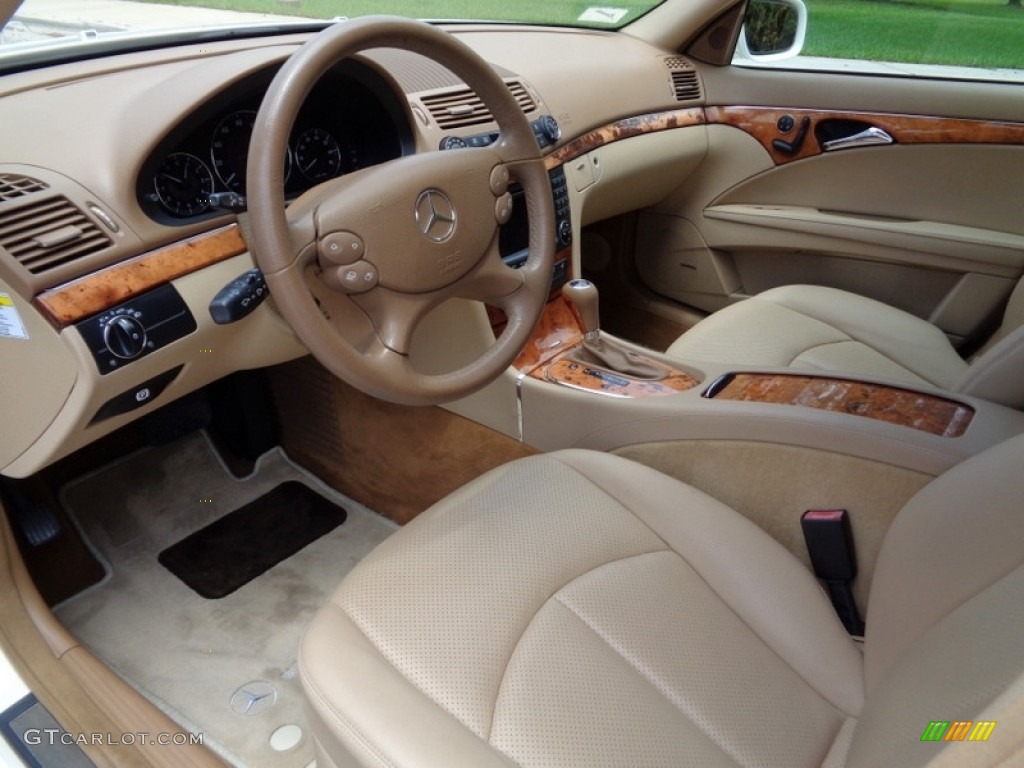 2007 E 350 4Matic Wagon - Arctic White / Cashmere photo #8