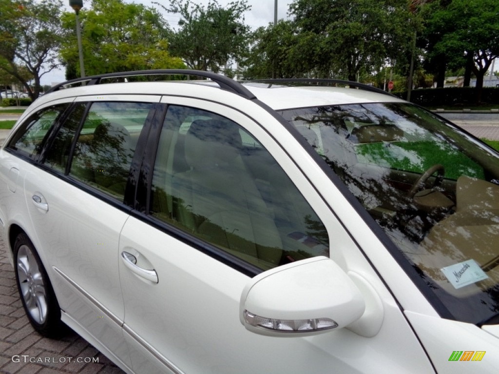 2007 E 350 4Matic Wagon - Arctic White / Cashmere photo #22