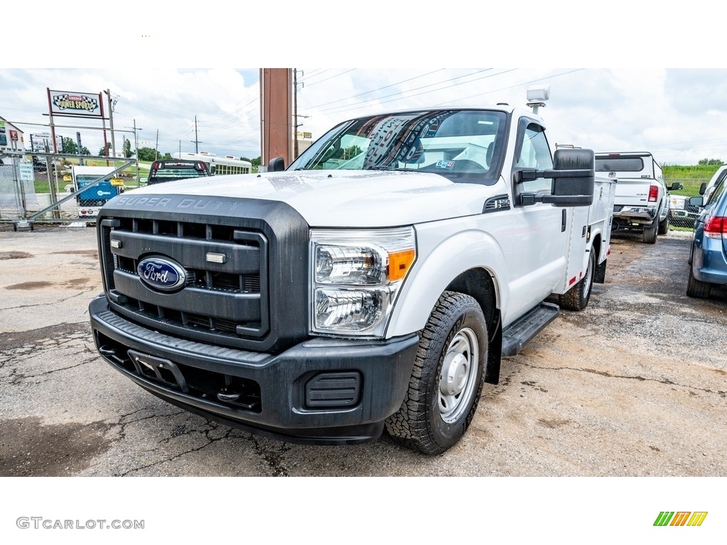 2012 F250 Super Duty XL Regular Cab Chassis - Oxford White / Steel photo #8