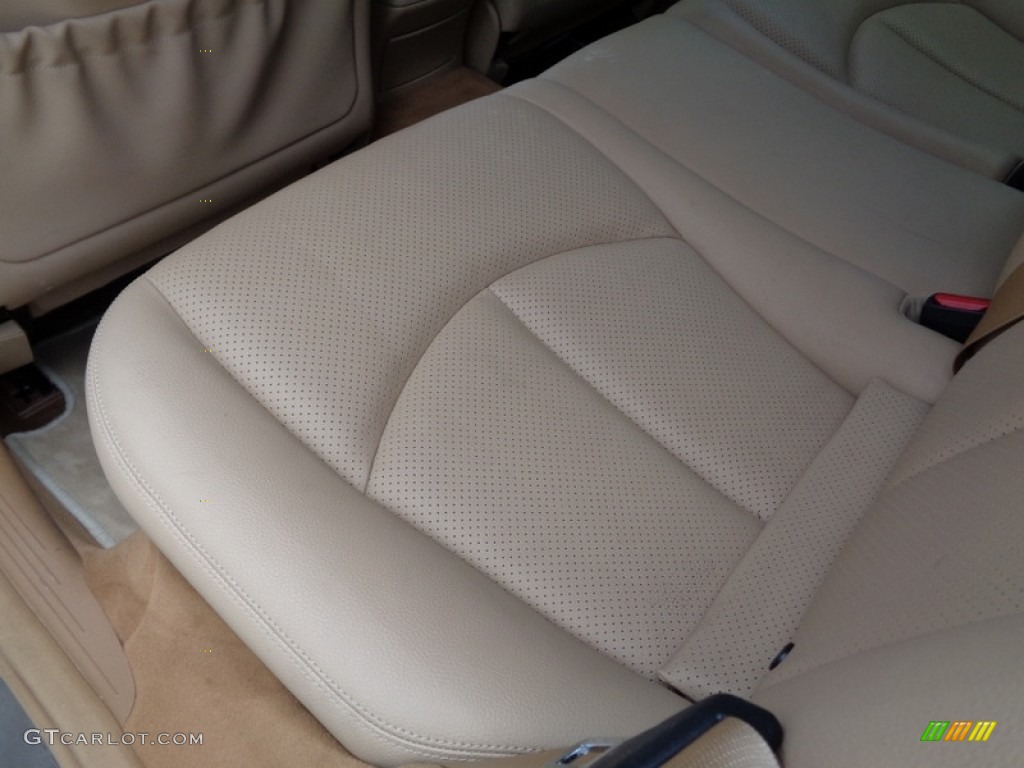 2007 E 350 4Matic Wagon - Arctic White / Cashmere photo #46