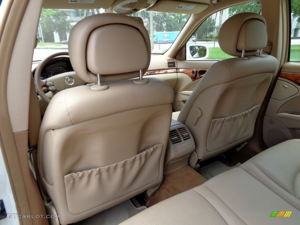 2007 E 350 4Matic Wagon - Arctic White / Cashmere photo #59