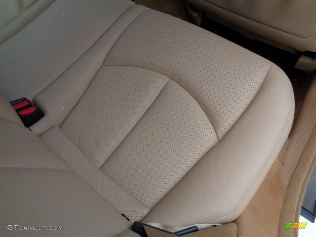2007 E 350 4Matic Wagon - Arctic White / Cashmere photo #64