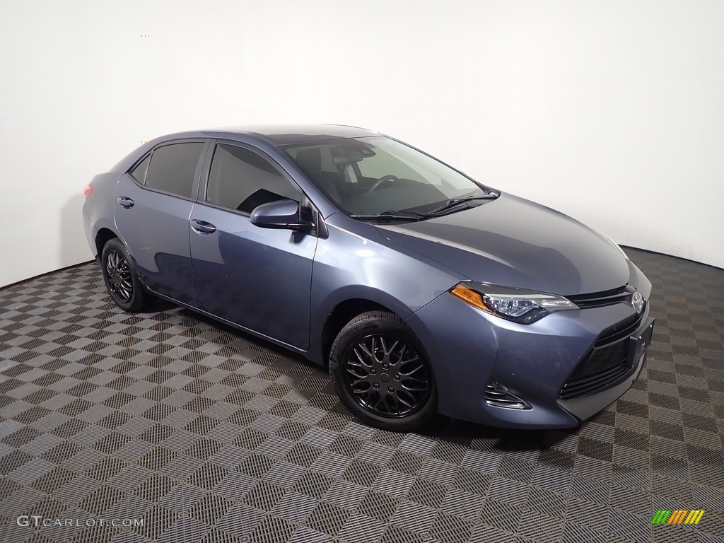 2019 Corolla LE - Falcon Gray metallic / Black photo #3