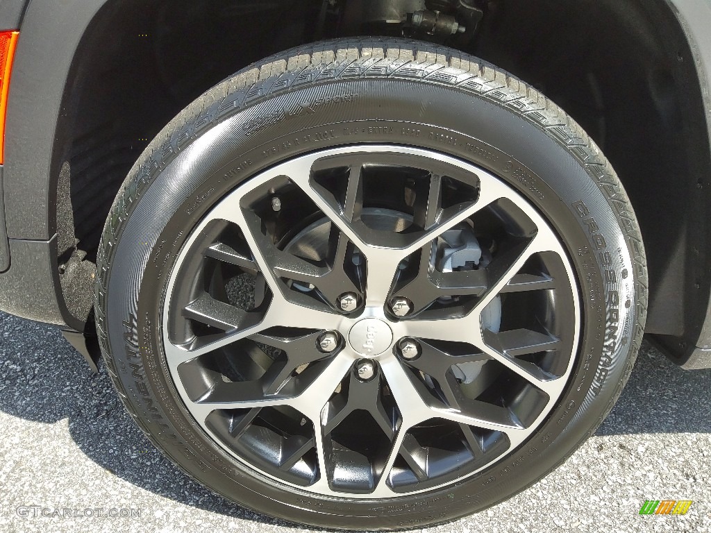 2022 Jeep Grand Cherokee Summit Reserve 4x4 Wheel Photos