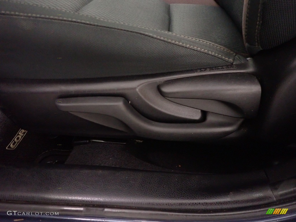 2019 Corolla LE - Falcon Gray metallic / Black photo #19