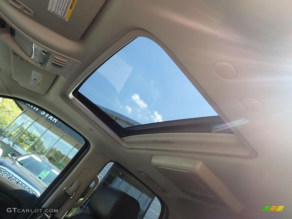 2013 Escalade Platinum AWD - White Diamond Tricoat / Ebony photo #23