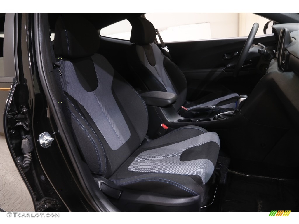 2019 Veloster 2.0 - Ultra Black / Black photo #15
