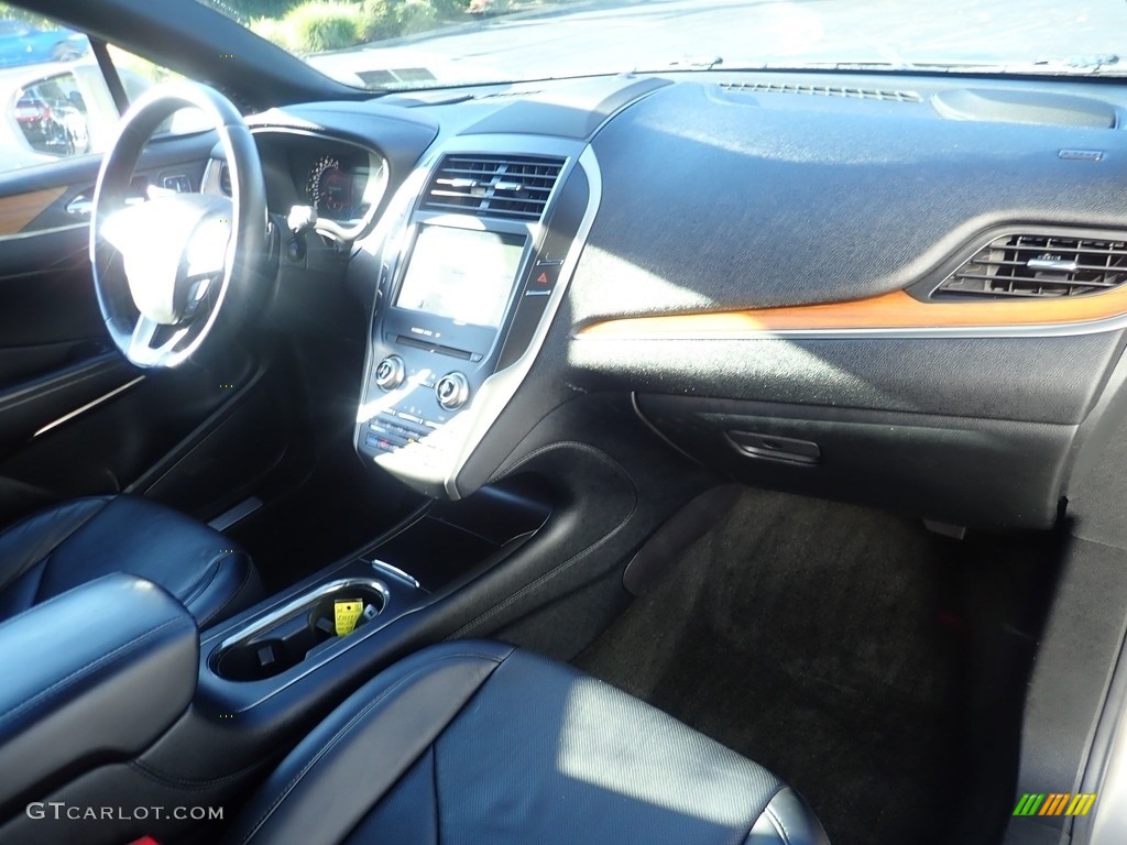 2016 MKC Reserve AWD - Luxe Metallic / Ebony photo #12