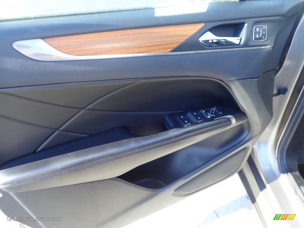 2016 MKC Reserve AWD - Luxe Metallic / Ebony photo #19