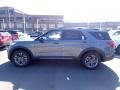 2022 Carbonized Gray Metallic Ford Explorer XLT  photo #5