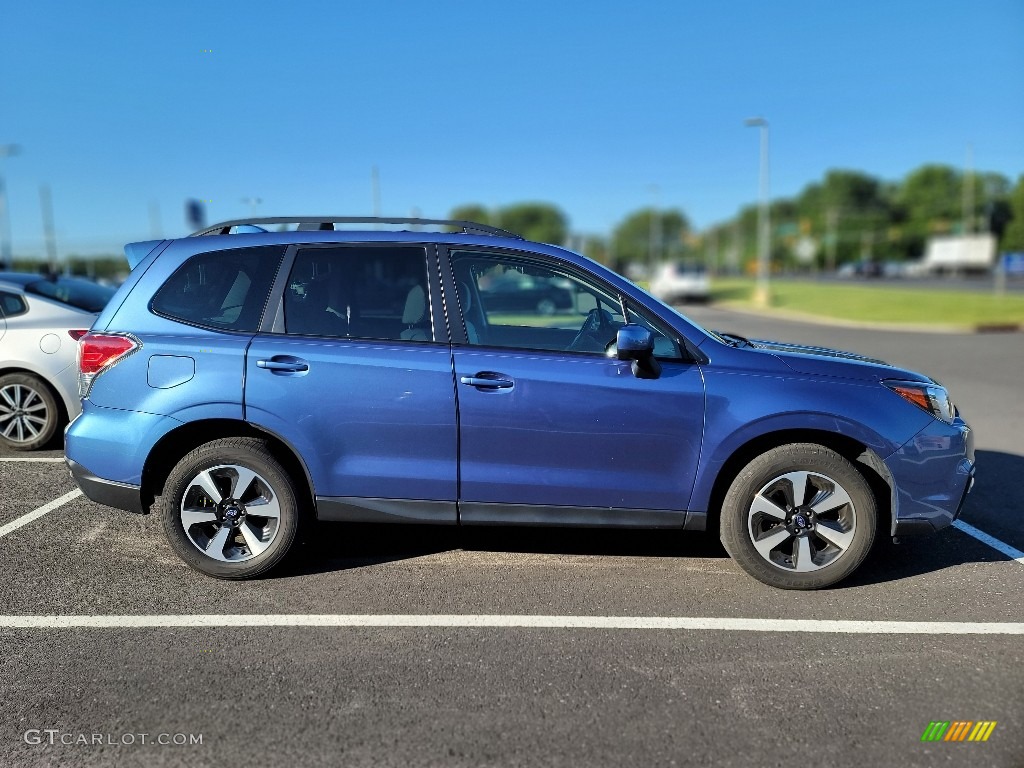 2018 Forester 2.5i Premium - Quartz Blue Pearl / Platinum photo #5