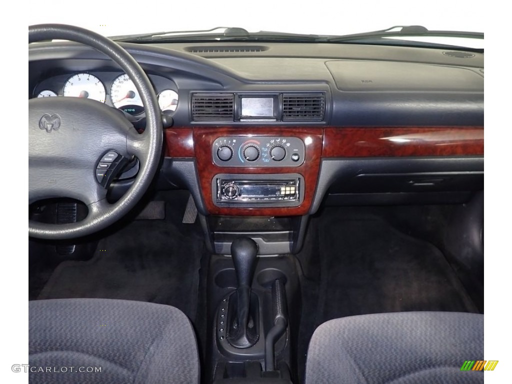 2001 Stratus SE Sedan - Stone White / Dark Slate Gray photo #20