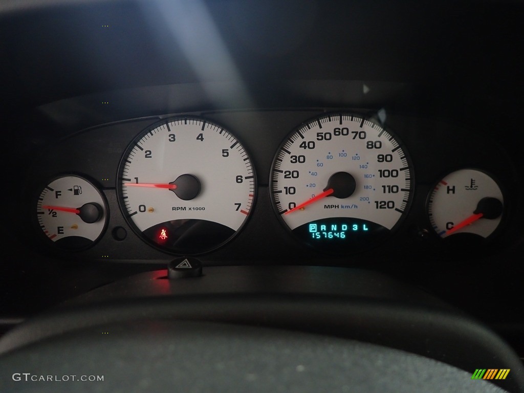 2001 Stratus SE Sedan - Stone White / Dark Slate Gray photo #23