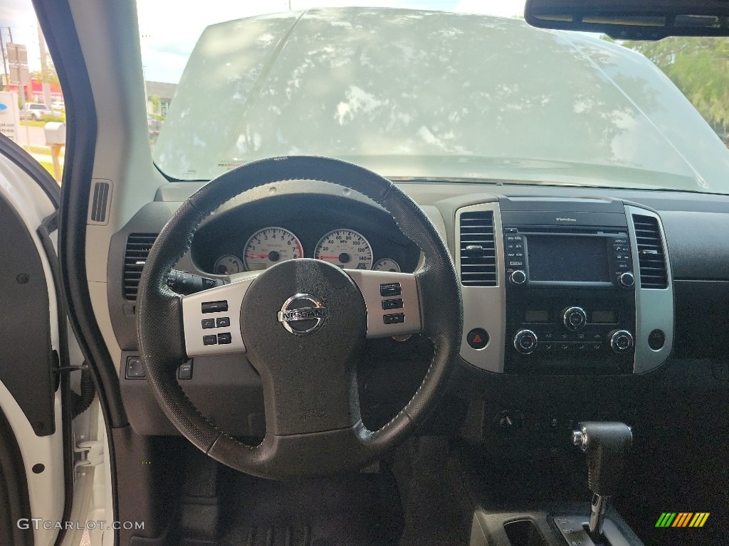 2019 Nissan Frontier Pro-4X Crew Cab 4x4 Dashboard Photos