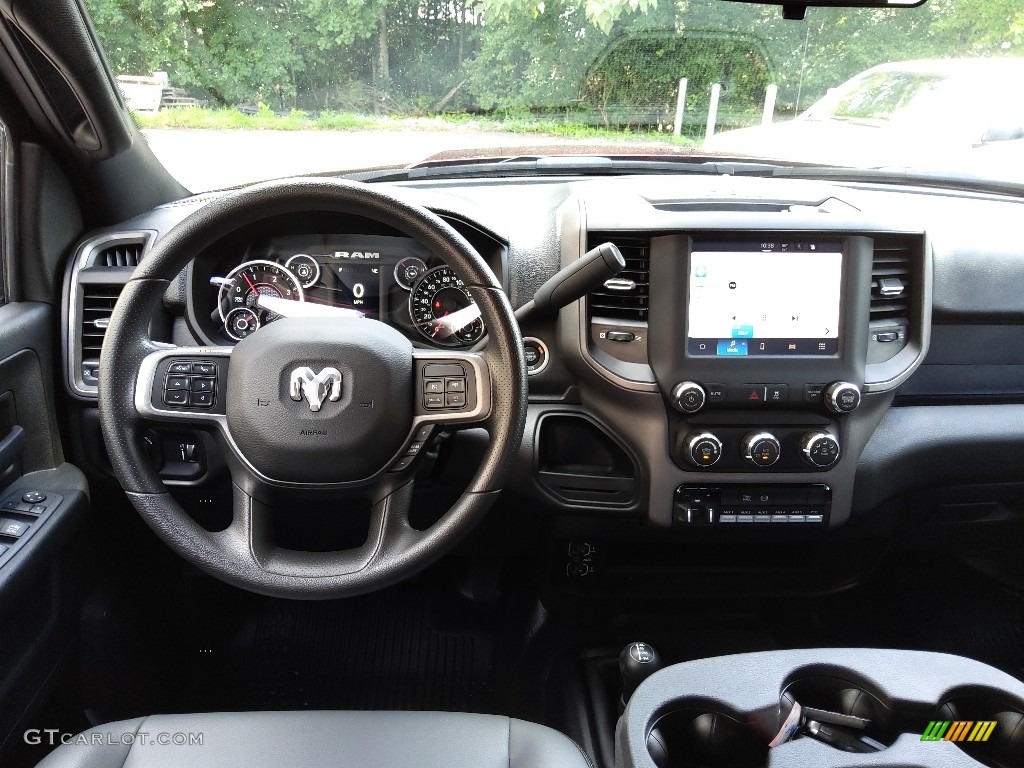 2022 Ram 5500 Tradesman Crew Cab 4x4 Chassis Dashboard Photos