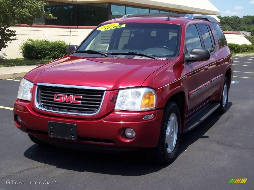 2004 Envoy XUV SLT 4x4 - Magnetic Red Metallic / Dark Pewter photo #4