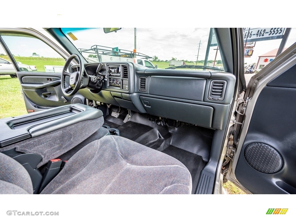 2001 GMC Sierra 2500HD SLE Extended Cab Dashboard Photos