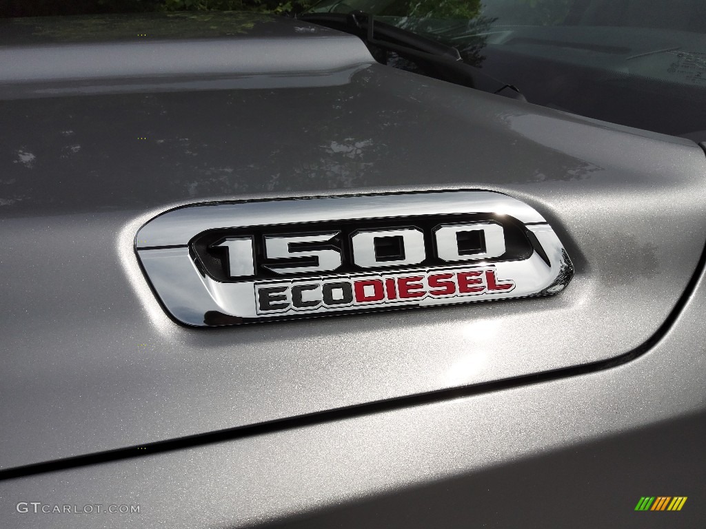 2022 Ram 1500 Limited Crew Cab 4x4 Marks and Logos Photo #144749143