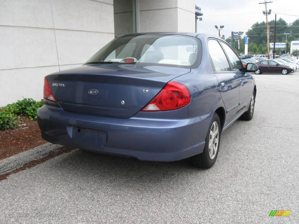 2003 Spectra LS Sedan - Slate Blue / Beige photo #3