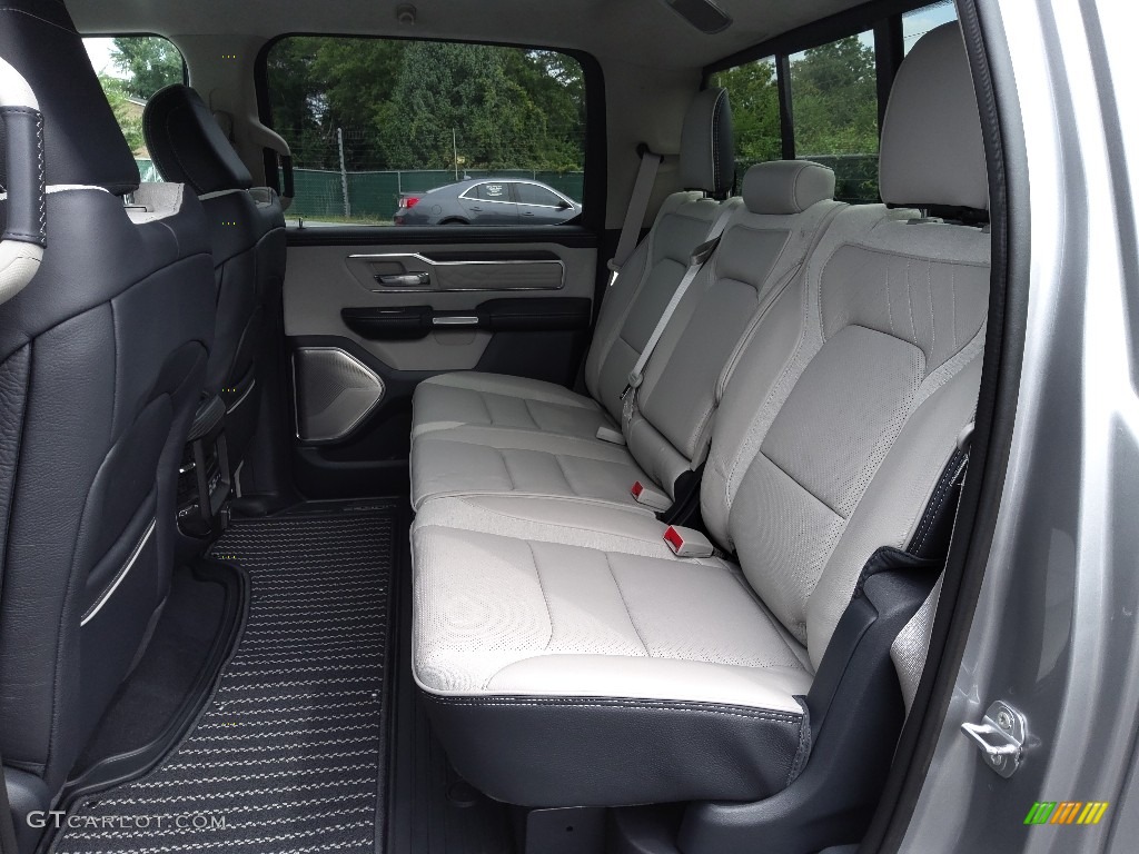 Indigo/Sea Salt Interior 2022 Ram 1500 Limited Crew Cab 4x4 Photo #144749443