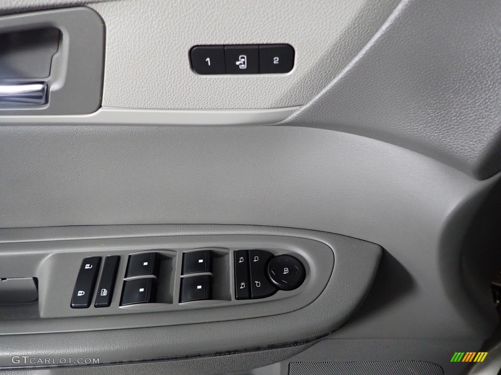 2013 Traverse LTZ AWD - Champagne Silver Metallic / Dark Titanium/Light Titanium photo #17