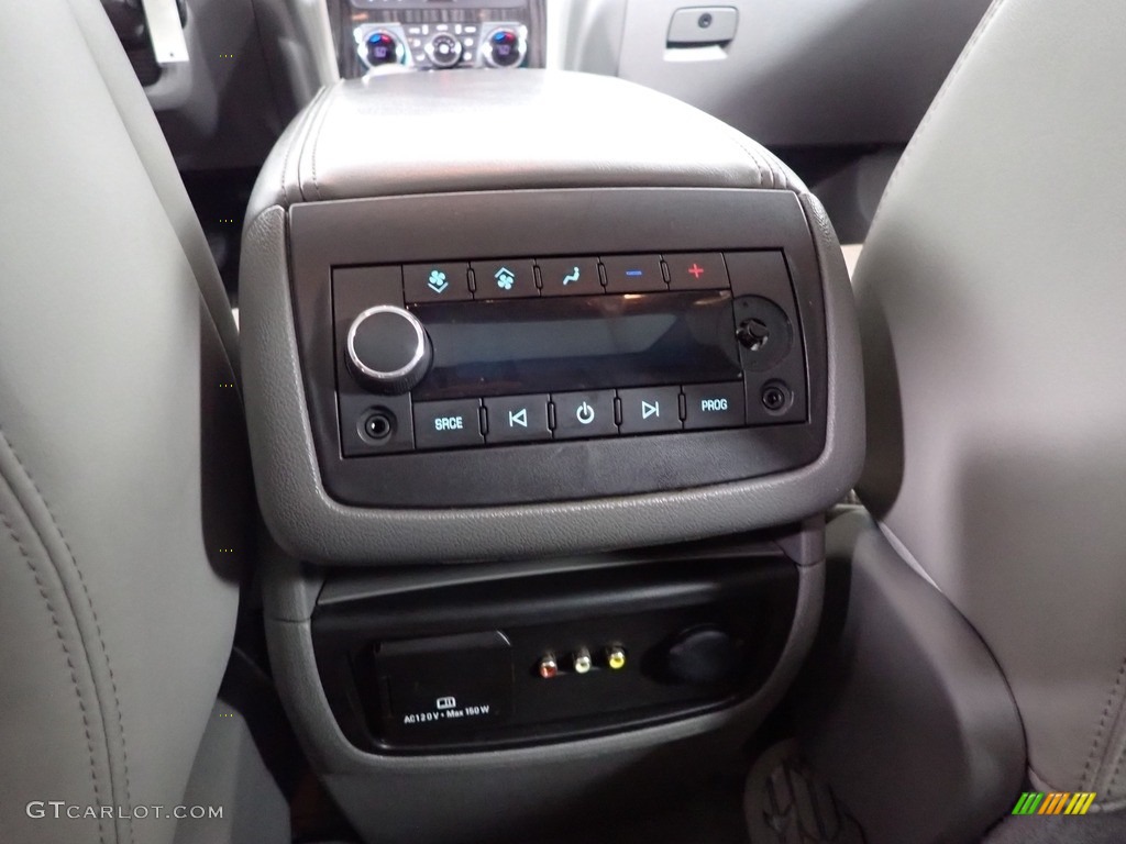 2013 Traverse LTZ AWD - Champagne Silver Metallic / Dark Titanium/Light Titanium photo #31