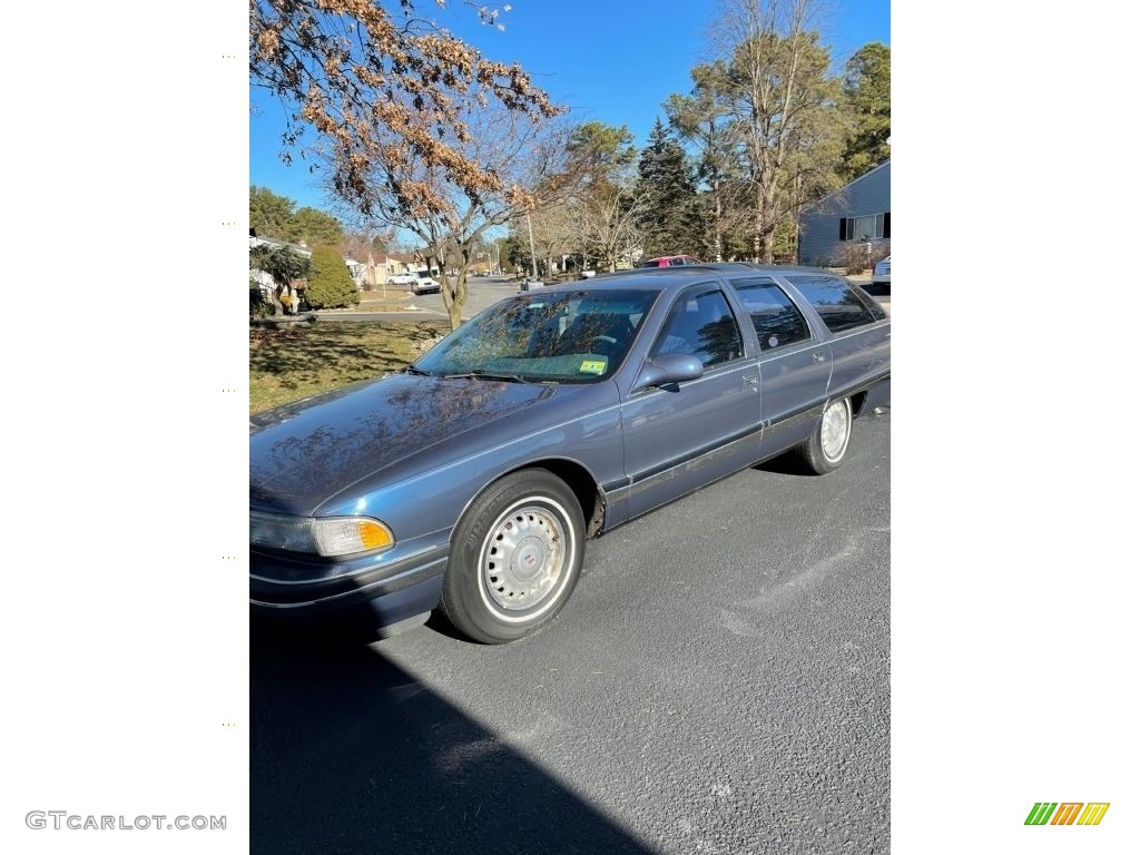 1996 Roadmaster Estate Wagon - Adriatic Blue Metallic / Blue photo #1