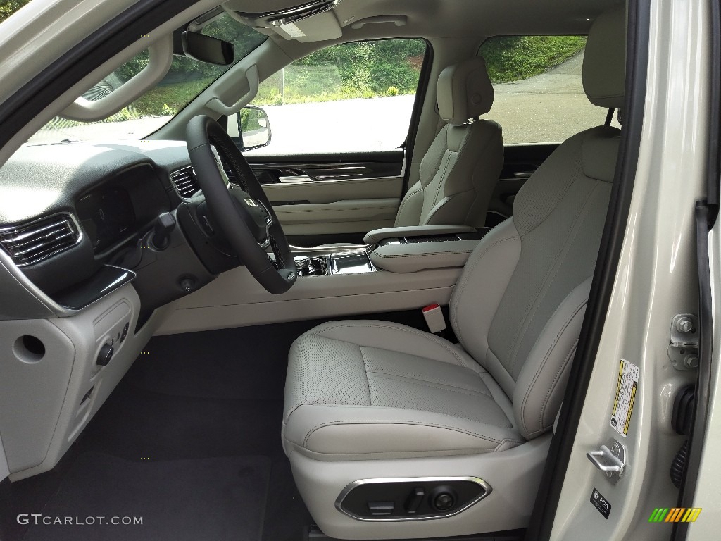 2022 Jeep Wagoneer Series I 4x4 Front Seat Photo #144752677