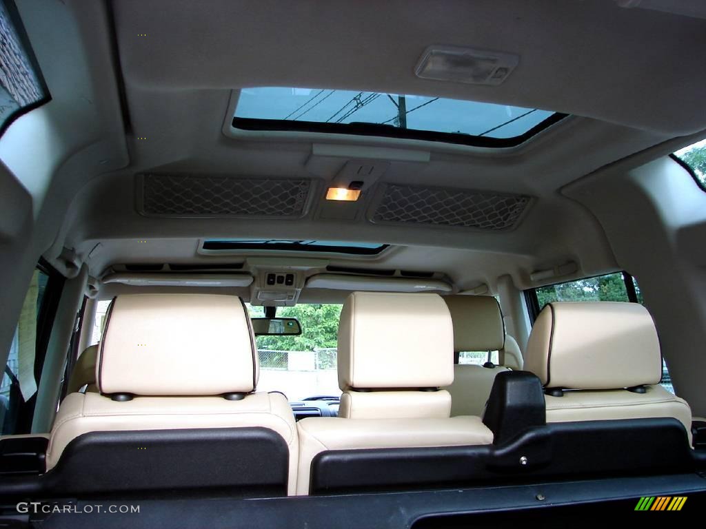 2003 Discovery HSE - Java Black / Alpaca Beige photo #37