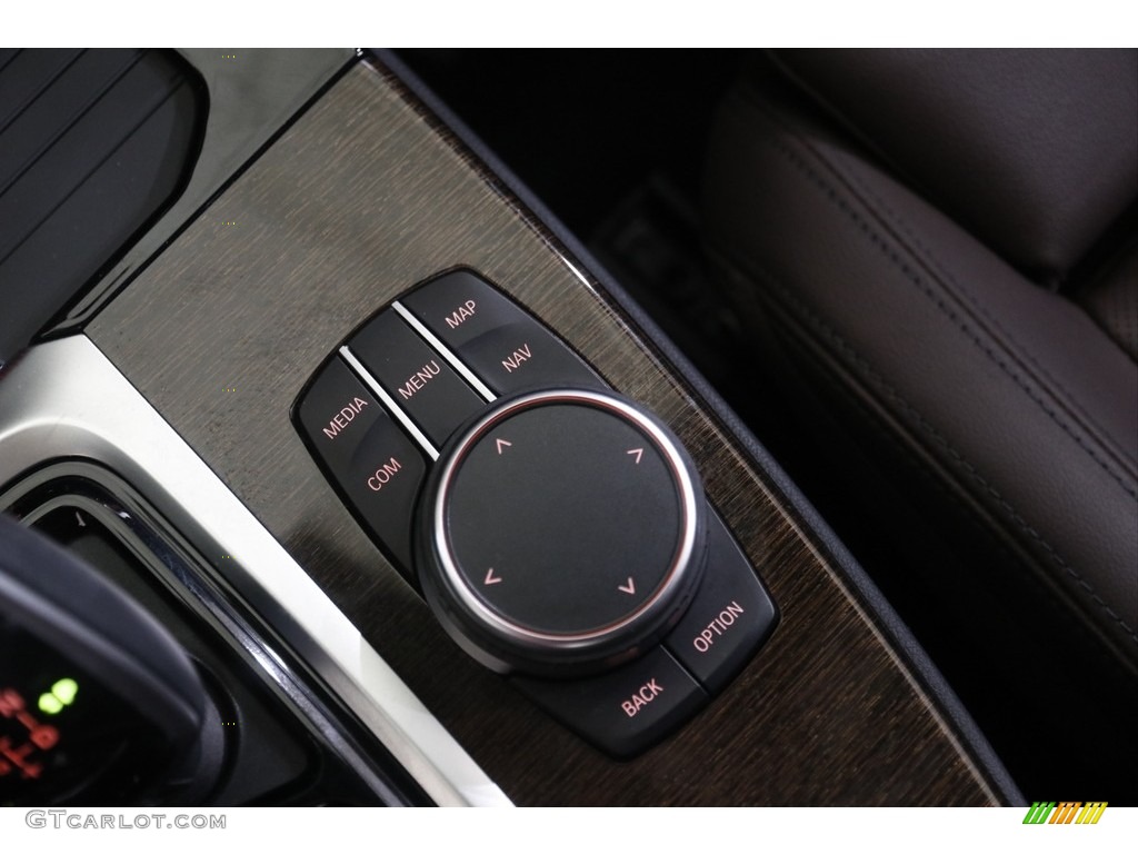 2020 X3 xDrive30i - Mineral White Metallic / Mocha photo #17