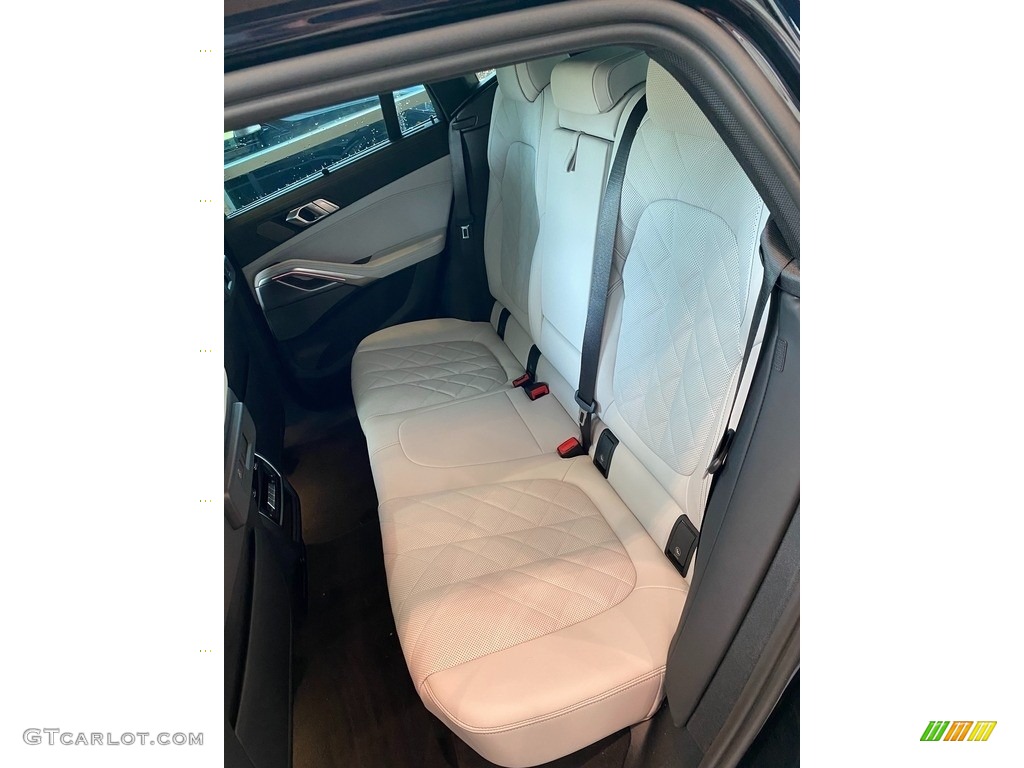 Silverstone Interior 2023 BMW X6 xDrive40i Photo #144756020
