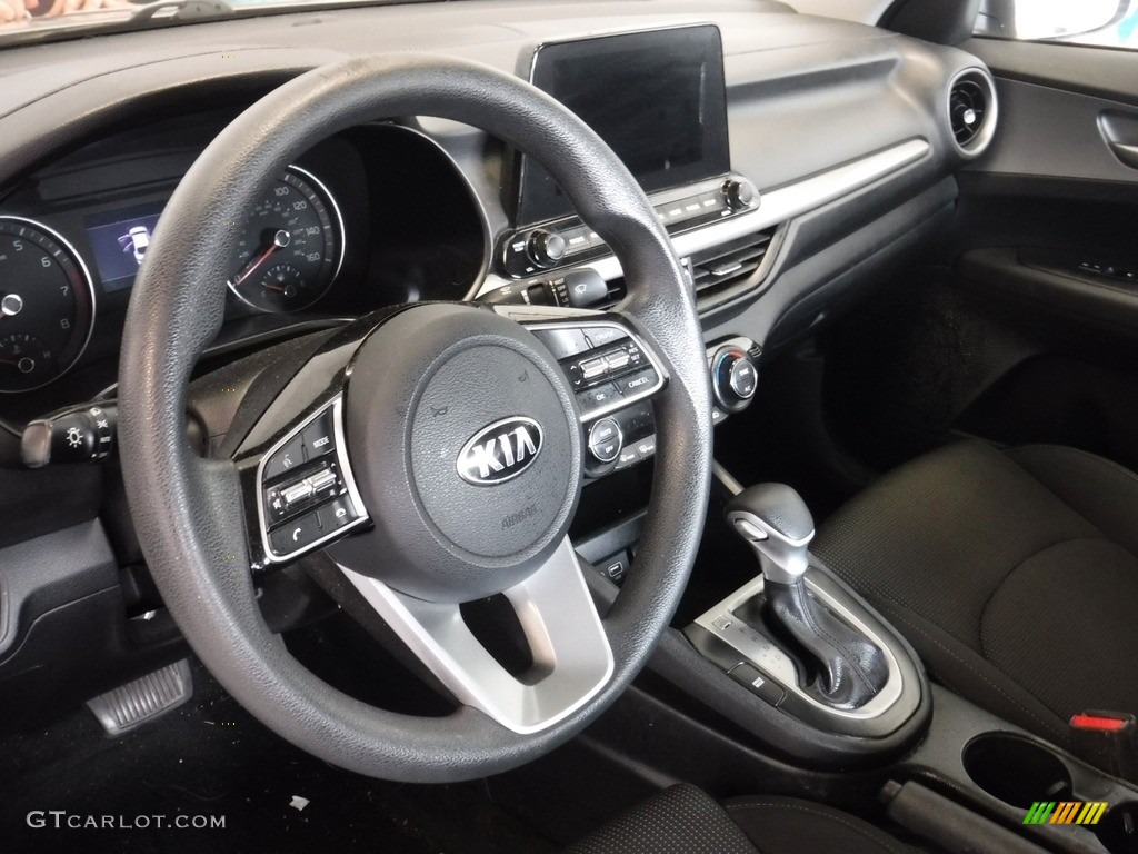2019 Forte LXS - Gravity Grey / Black photo #10